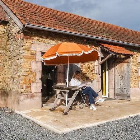 Domaine Bonneblond Apartment Saint-Desire